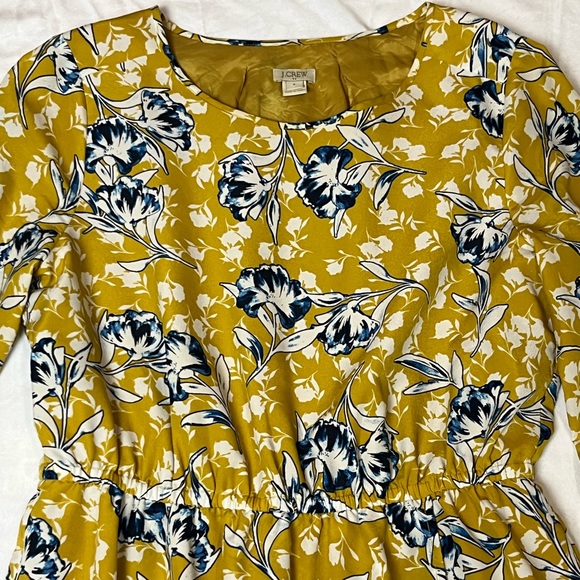 J Crew Short Sleeve Mini Dress Size 8 Tulip Hem Floral Elastic Waist 3/4 Sleeve - Picture 3 of 9